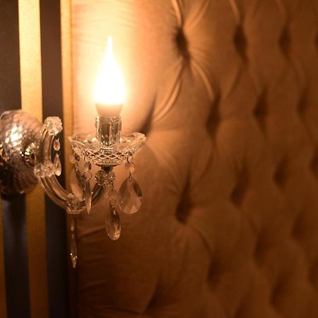 La Rocca Boutique Hotel كرايوفا الغرفة الصورة