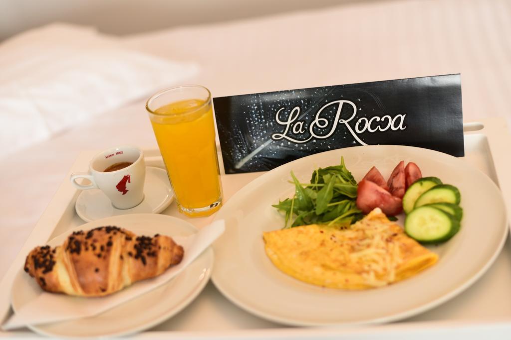La Rocca Boutique Hotel كرايوفا المظهر الخارجي الصورة