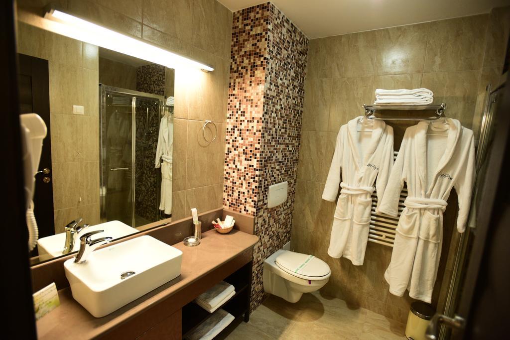 La Rocca Boutique Hotel كرايوفا المظهر الخارجي الصورة